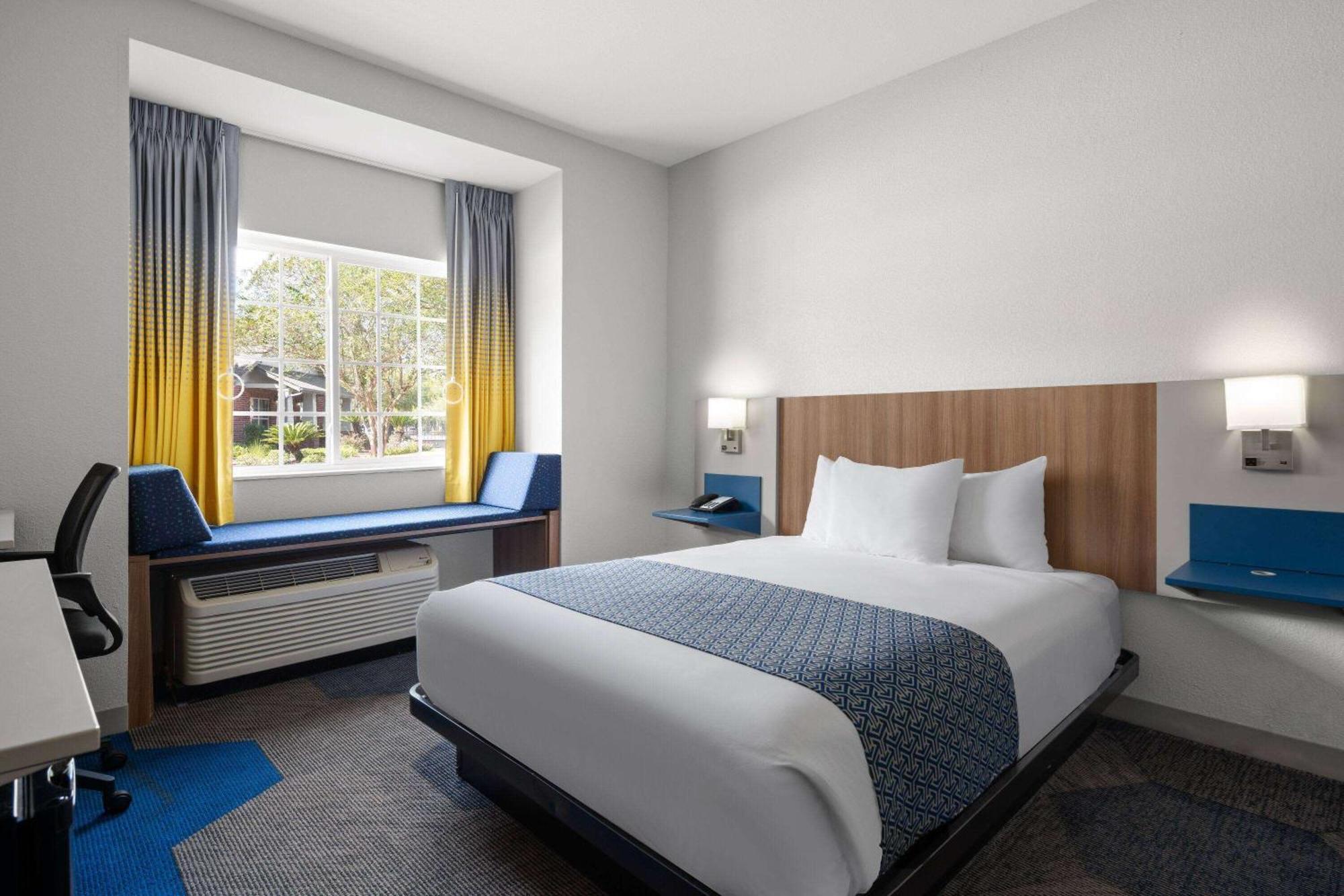 Microtel Inn & Suites By Wyndham Of Houma Exterior photo